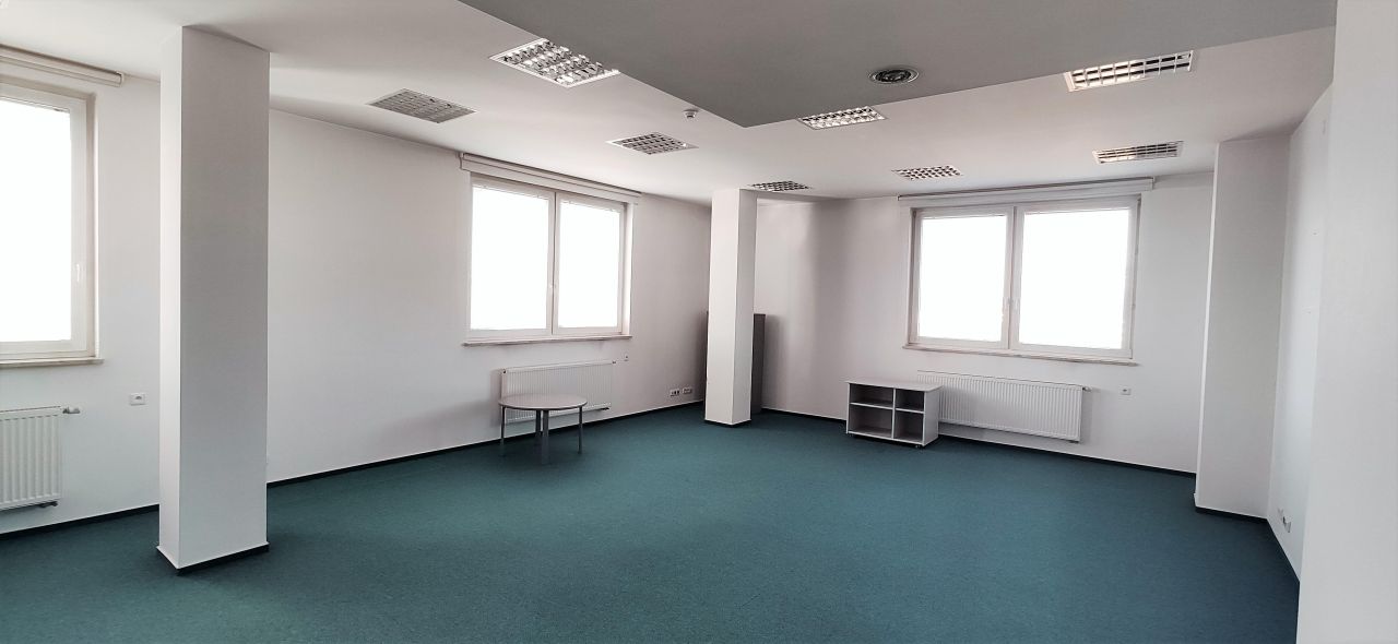 Biuro Warszawa Włochy, ul. Trzcinowa. Zdjęcie 12