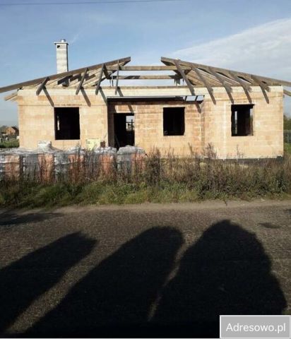 dom wolnostojący, 4 pokoje Kochcice, ul. Polna. Zdjęcie 1