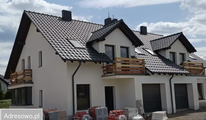 dom szeregowy, 5 pokoi Kępa, ul. Kasztanowa