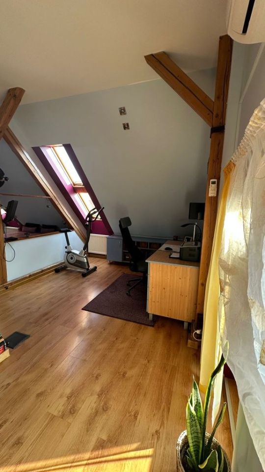 Mieszkanie 4-pokojowe Zabrze. Zdjęcie 2