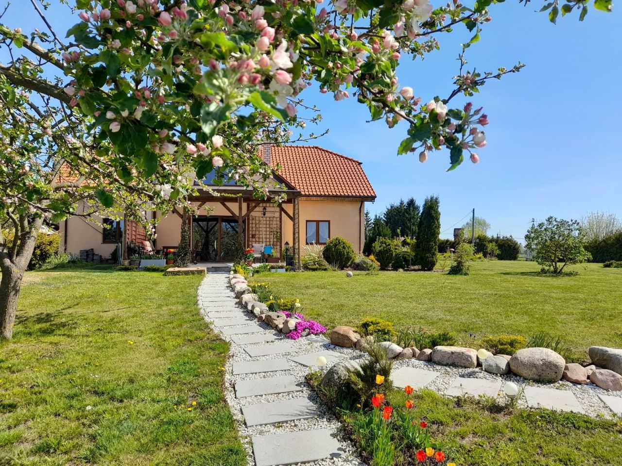 dom wolnostojący, 7 pokoi Karczowiska Górne, Karczowiska Górne. Zdjęcie 2