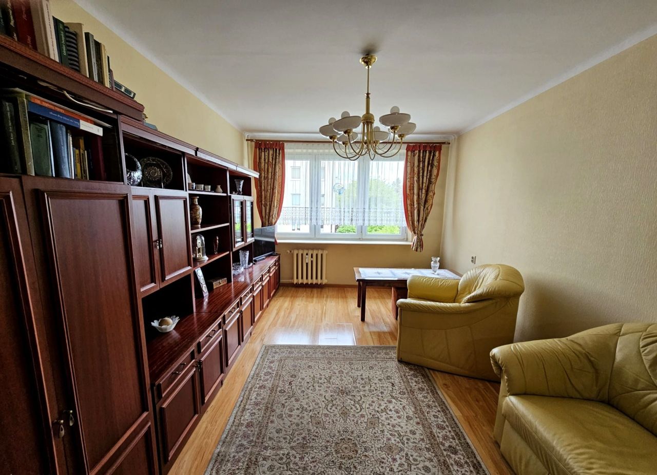 Mieszkanie 2-pokojowe Tomaszów Mazowiecki Zapiecek, ul. Bohaterów 14 Brygady. Zdjęcie 1