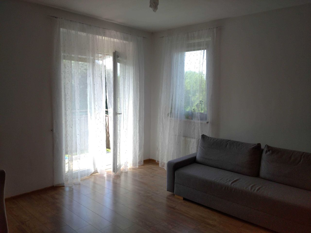 Mieszkanie 3-pokojowe Józefów, ul. Kasztanowa. Zdjęcie 2