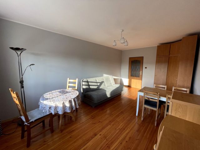 Mieszkanie 3-pokojowe Poznań, os. Tysiąclecia. Zdjęcie 1