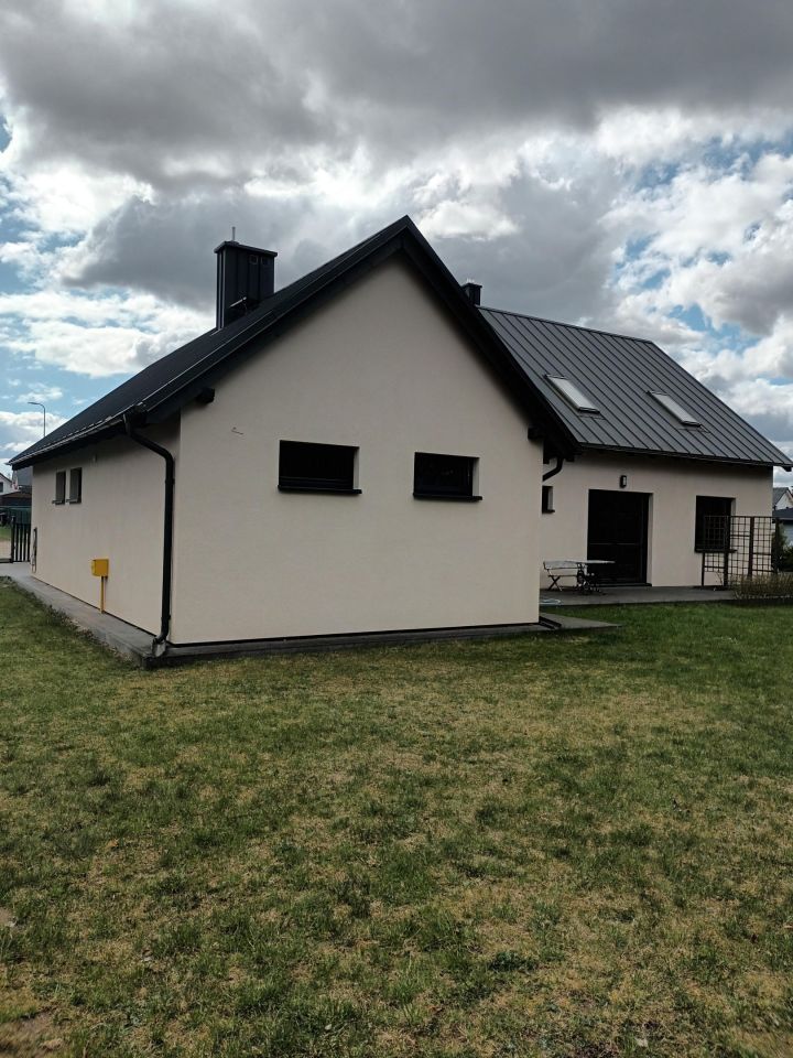 dom wolnostojący, 5 pokoi Kiełpino, ul. Urocza. Zdjęcie 5