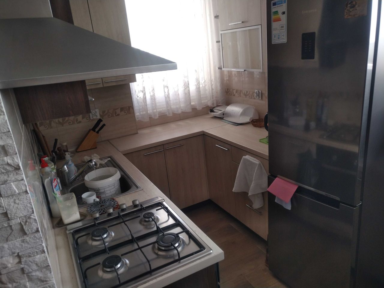 Mieszkanie 3-pokojowe Szczecin Centrum, pl. Rodła. Zdjęcie 3