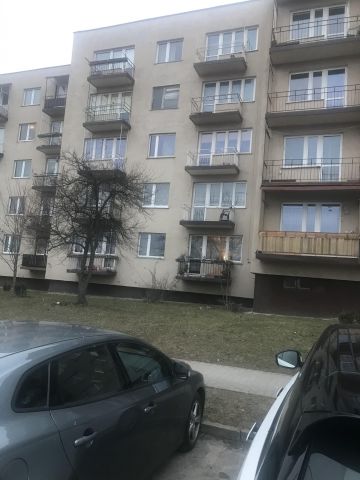 Mieszkanie 3-pokojowe Kielce Bocianek, ul. Marii Konopnickiej. Zdjęcie 1