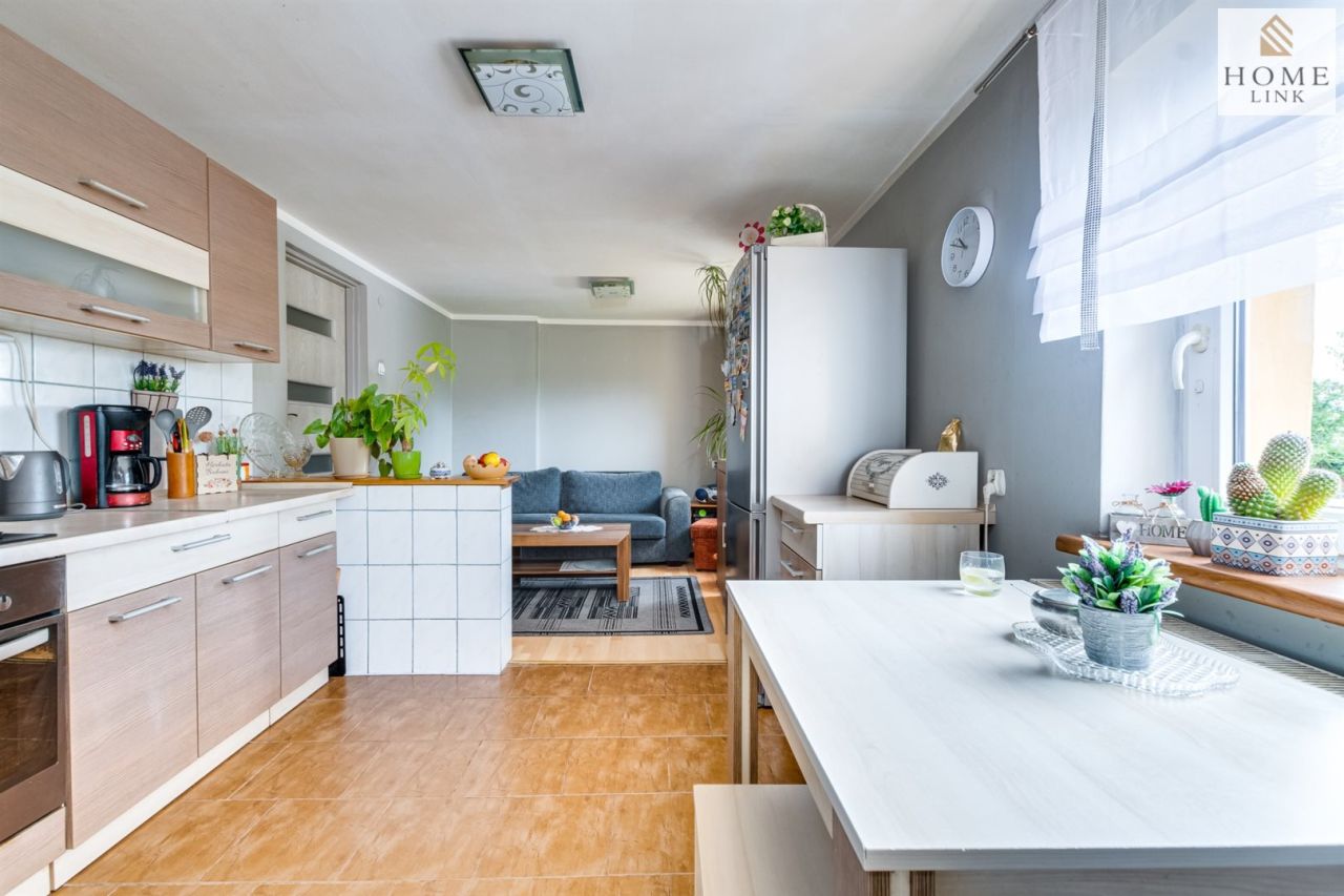 dom wolnostojący, 4 pokoje Bagienice. Zdjęcie 8