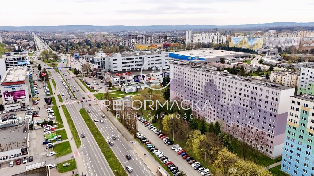 Mieszkanie 4-pokojowe Rzeszów Nowe Miasto, ul. ks. Jerzego Popiełuszki. Zdjęcie 15