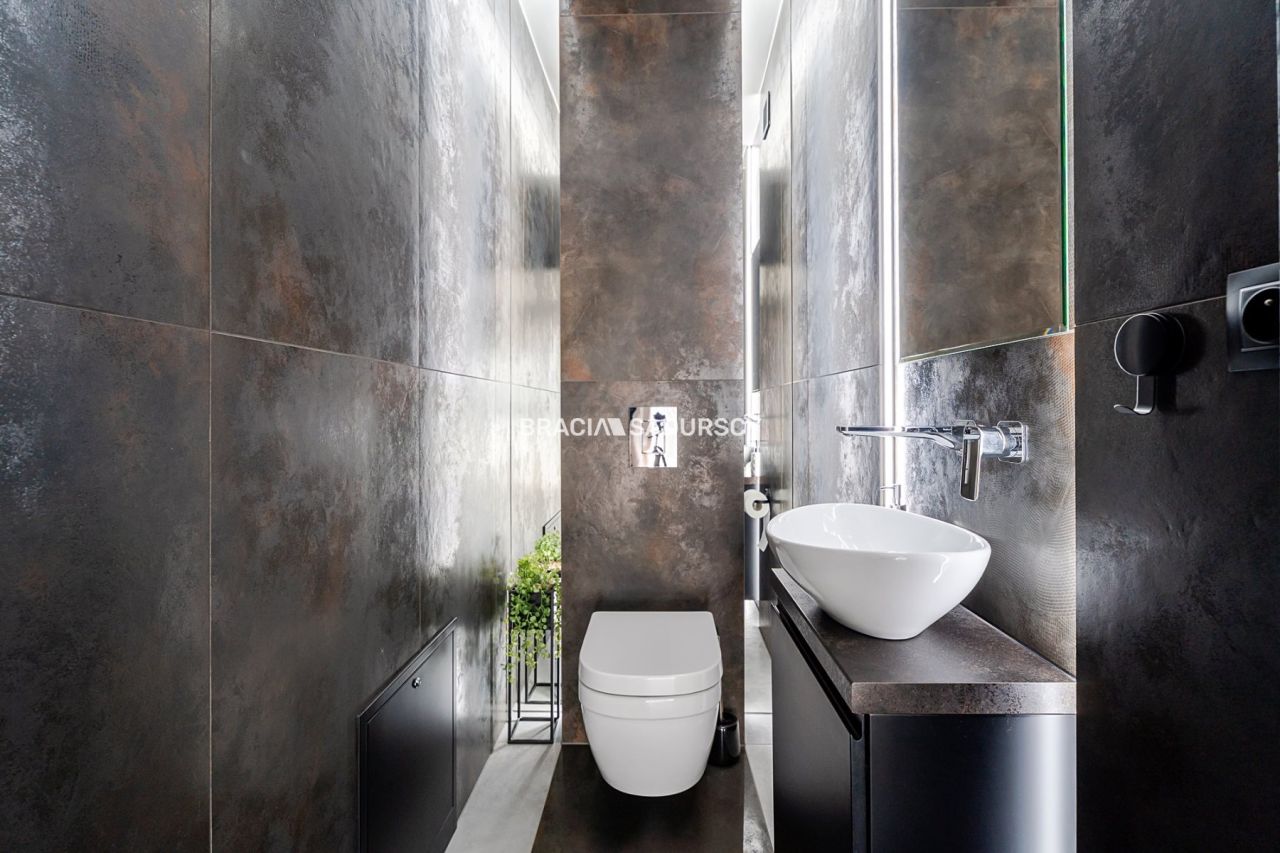 Mieszkanie 4-pokojowe Wieliczka, ul. Sadowa. Zdjęcie 7