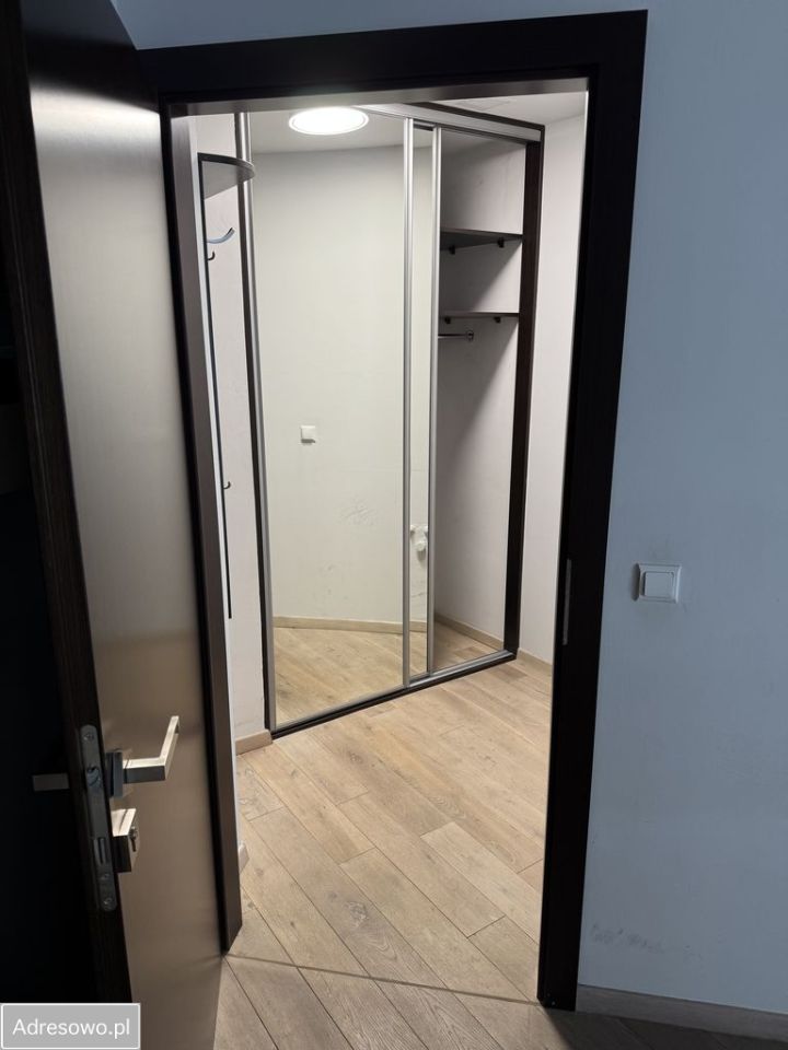 Mieszkanie 4-pokojowe Wrocław Stare Miasto, ul. Krawiecka. Zdjęcie 5