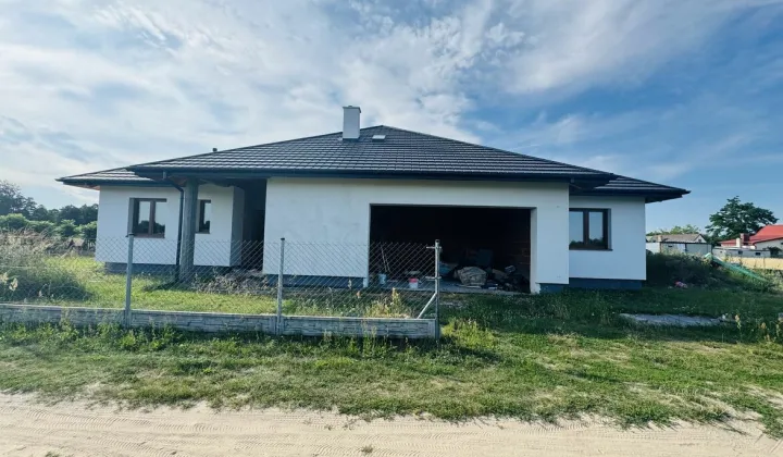 dom wolnostojący, 5 pokoi Straszków