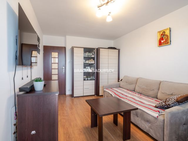 Mieszkanie 3-pokojowe Kraków Bieńczyce. Zdjęcie 3