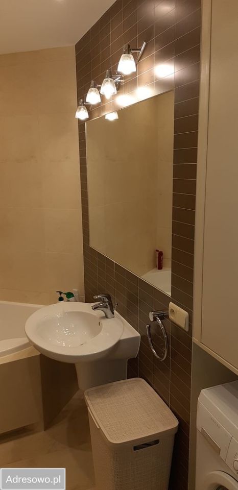 Mieszkanie 3-pokojowe Wrocław Krzyki, ul. Kawalerzystów. Zdjęcie 2