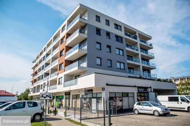 Mieszkanie 3-pokojowe Radom Idalin, ul. Jerzego Radomskiego. Zdjęcie 1