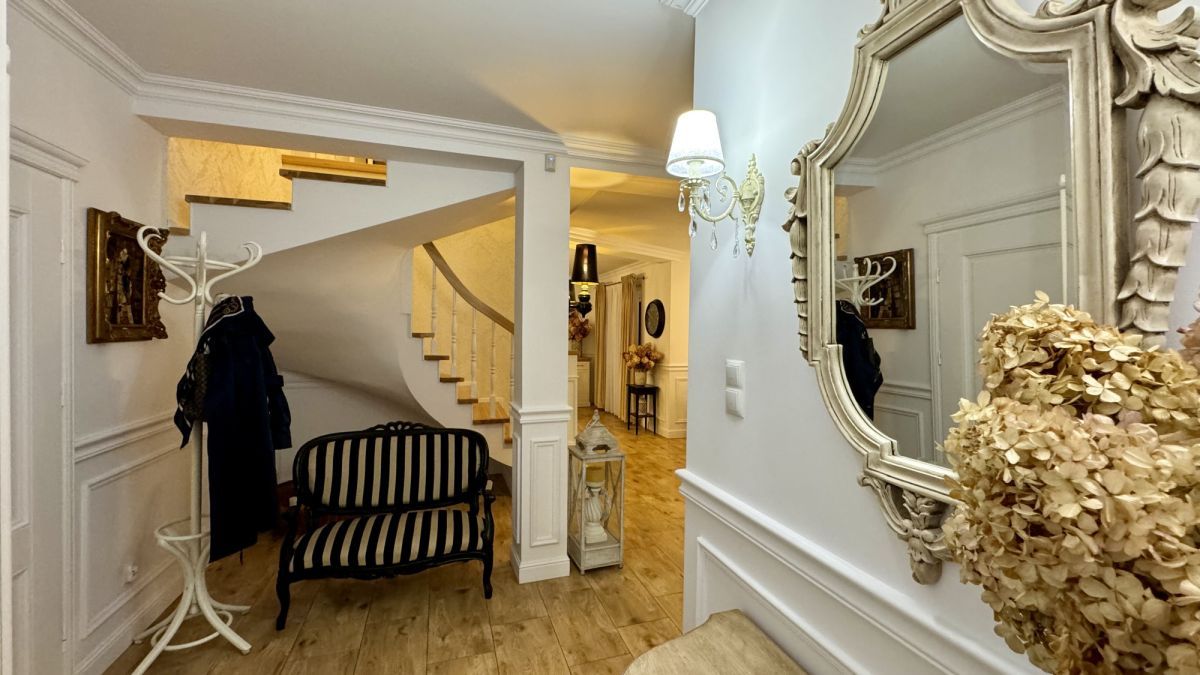 dom wolnostojący, 5 pokoi Jelenia Góra. Zdjęcie 9