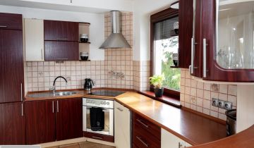 dom wolnostojący, 7 pokoi Pewel Mała, ul. Świerkowa