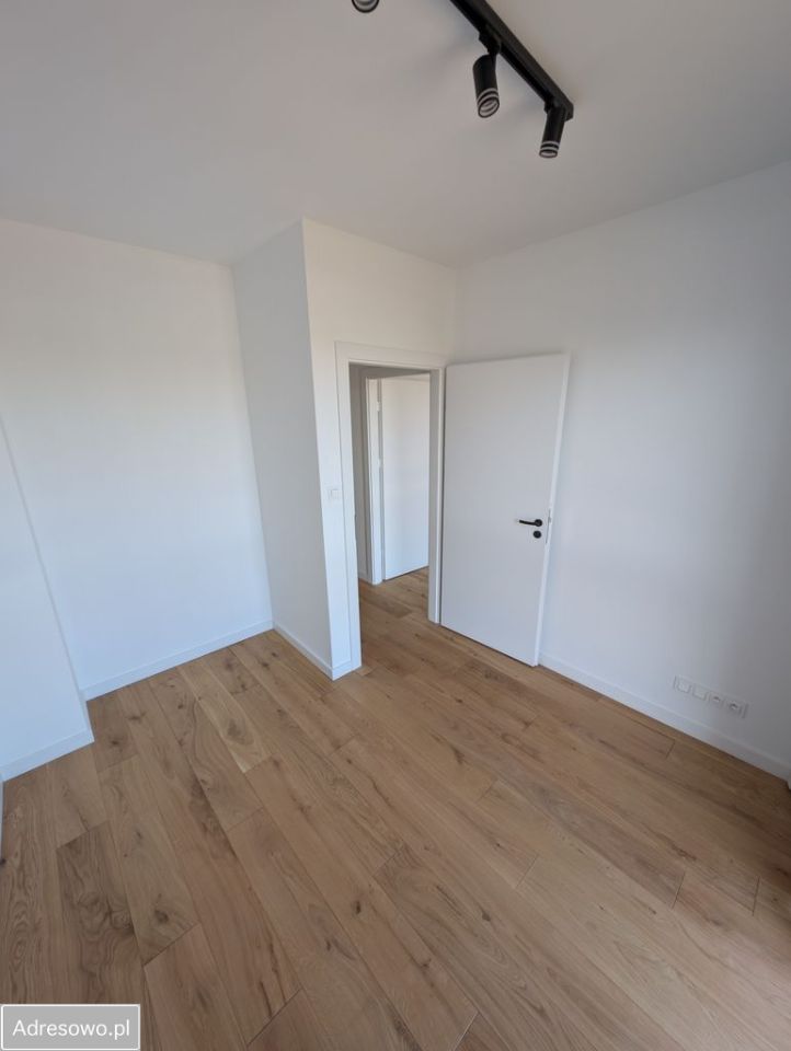 dom szeregowy, 5 pokoi Marysin, ul. Purpurowa. Zdjęcie 9