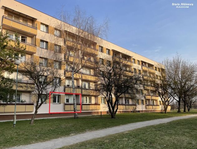 Mieszkanie 4-pokojowe Radom Ustronie, ul. Osiedlowa. Zdjęcie 1