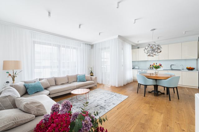 Mieszkanie 3-pokojowe Warszawa Wilanów, ul. Adama Branickiego. Zdjęcie 2