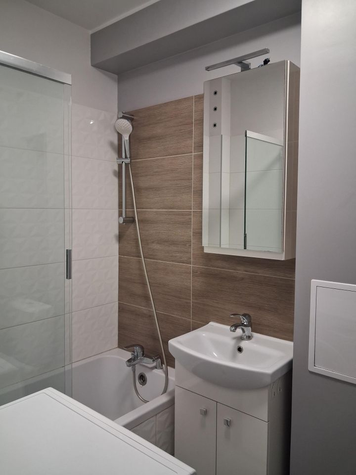 Mieszkanie 3-pokojowe Łódź Bałuty, ul. ks. Stanisława Brzóski. Zdjęcie 8