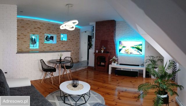 Mieszkanie 4-pokojowe Białogard, ul. ks. Czesława Berki. Zdjęcie 1