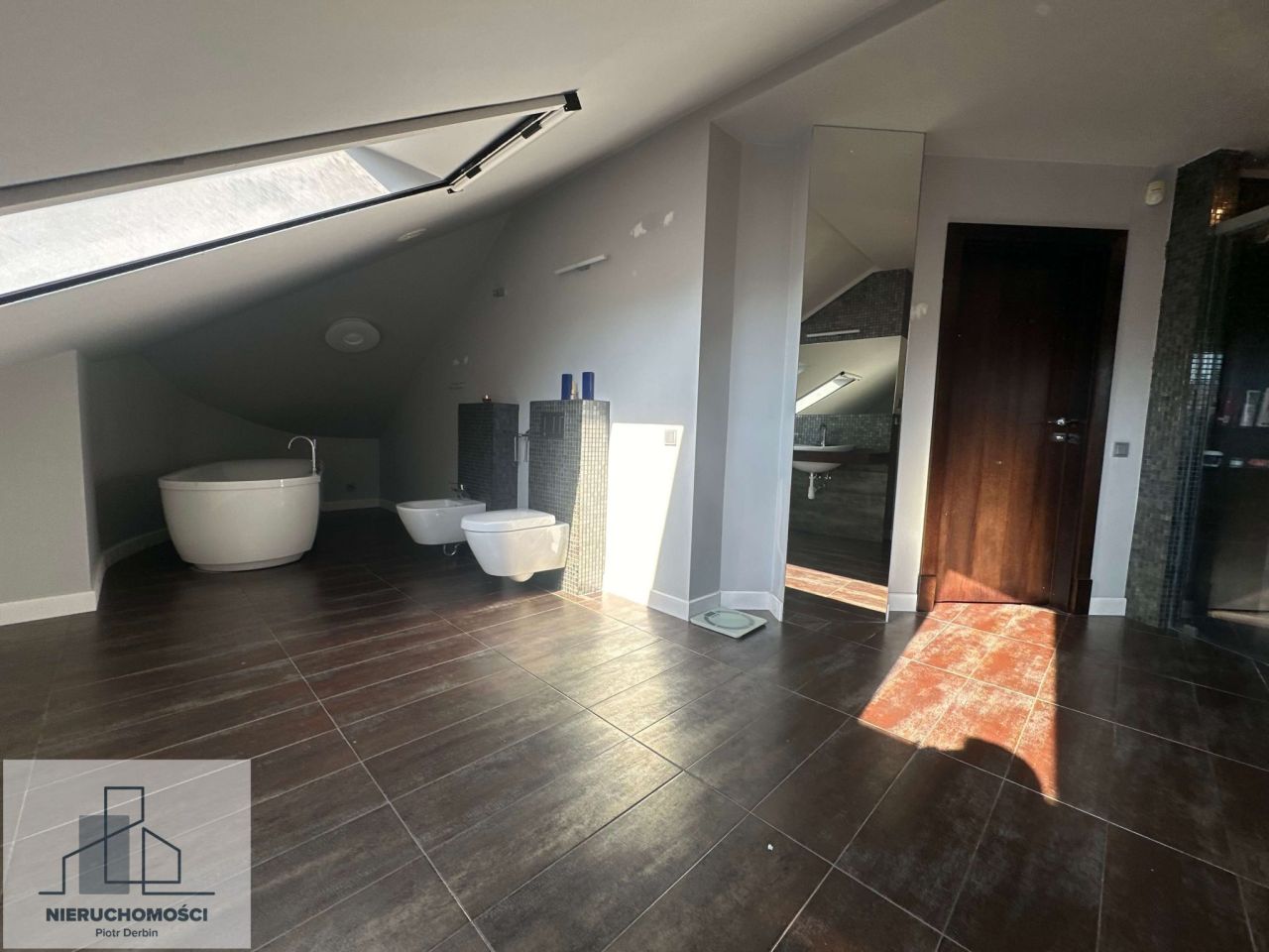 dom wolnostojący, 6 pokoi Izabelin-Dziekanówek. Zdjęcie 17