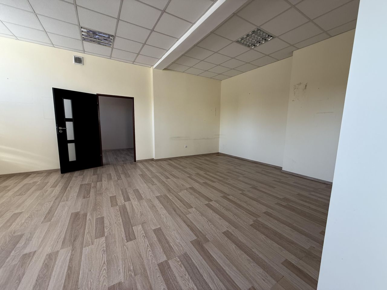 Lokal Gliwice Śródmieście, ul. Lutycka. Zdjęcie 10