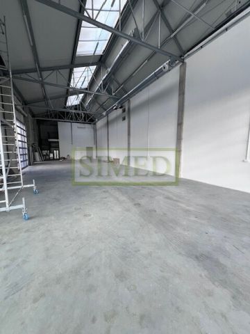 Lokal Dębe Wielkie. Zdjęcie 9