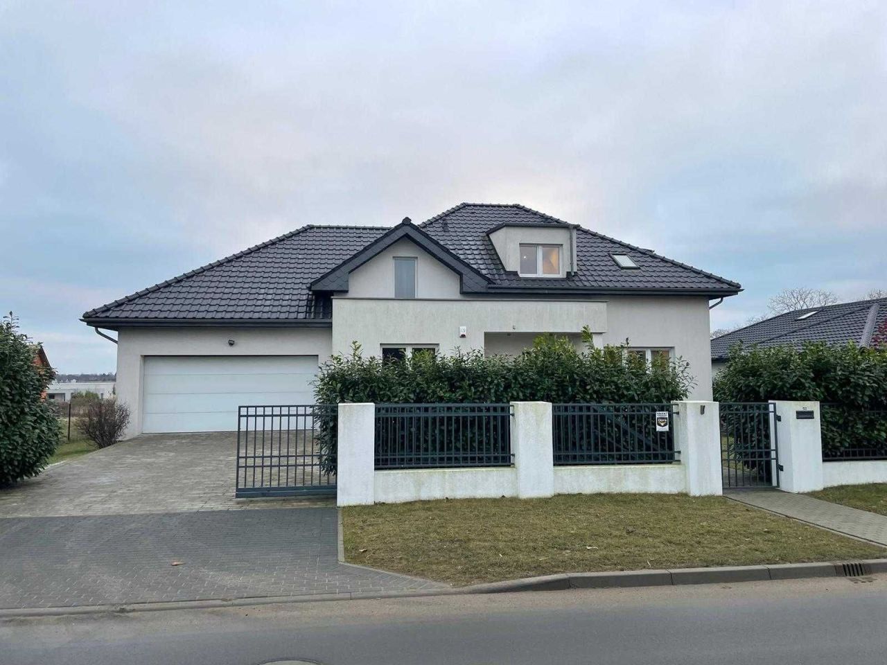 dom wolnostojący Słupca, ul. Róża