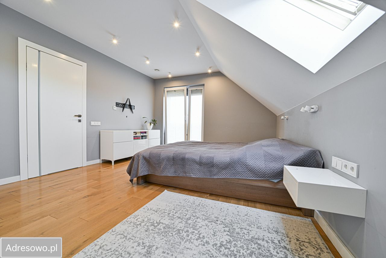 dom wolnostojący, 5 pokoi Wrząsowice. Zdjęcie 12