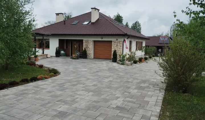 dom wolnostojący, 4 pokoje Basznia Górna
