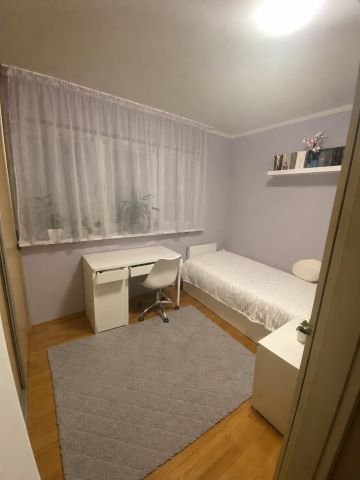 Mieszkanie 3-pokojowe Warszawa Bielany, Broniewskiego. Zdjęcie 2