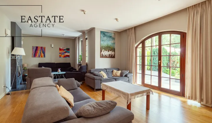 dom wolnostojący, 8 pokoi Warszawa Wawer, ul. Drwali