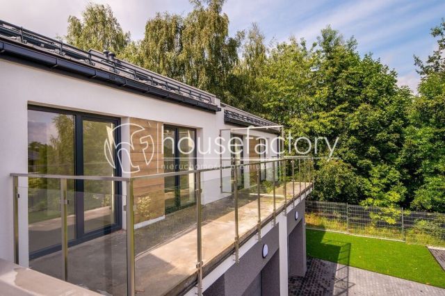 dom szeregowy, 5 pokoi Łódź Stoki. Zdjęcie 5