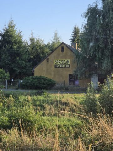 dom wolnostojący, 5 pokoi Gniewków, Brak. Zdjęcie 1
