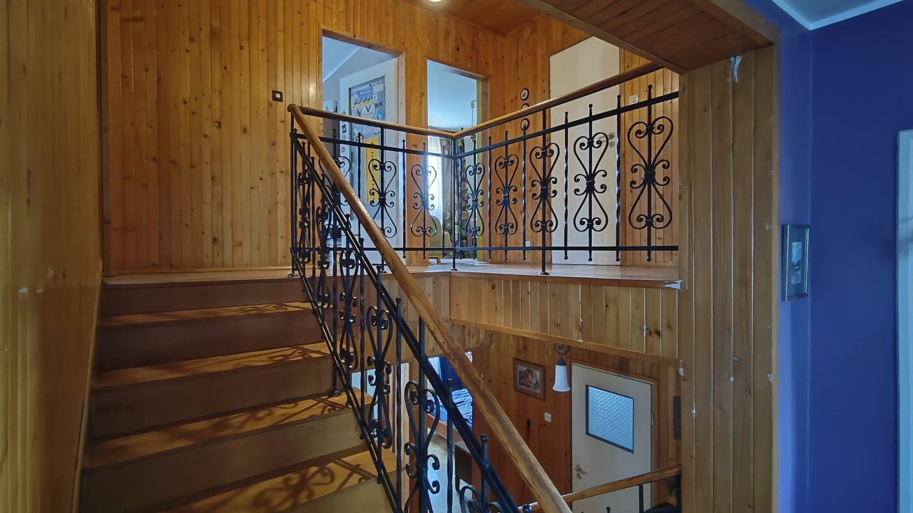 dom wolnostojący, 8 pokoi Busko-Zdrój, ul. Adolfa Dygasińskiego. Zdjęcie 6