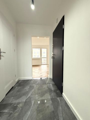 Mieszkanie 2-pokojowe Ostrowiec Świętokrzyski, os. Pułanki. Zdjęcie 1