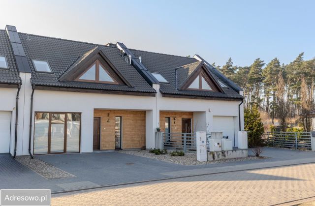 dom szeregowy, 5 pokoi Lusówko Rozalin, ul. Agawy. Zdjęcie 1