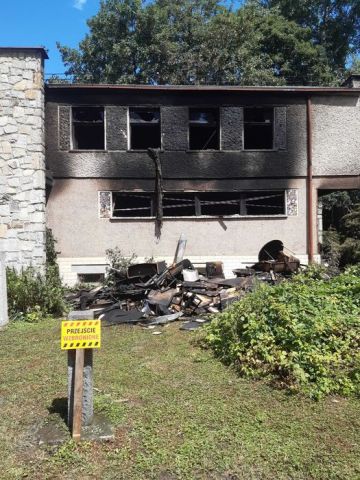 dom wolnostojący Lewin Brzeski, ul. Zamkowa. Zdjęcie 1