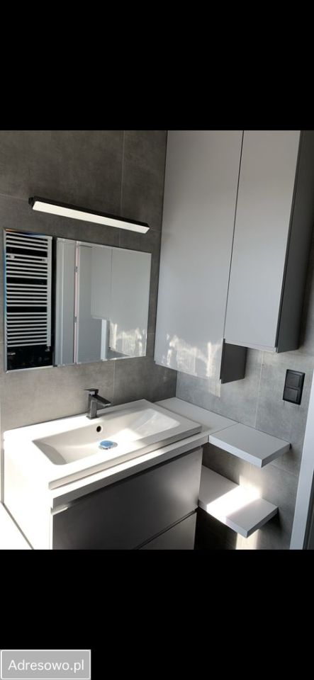 bliźniak, 5 pokoi Książenice. Zdjęcie 9