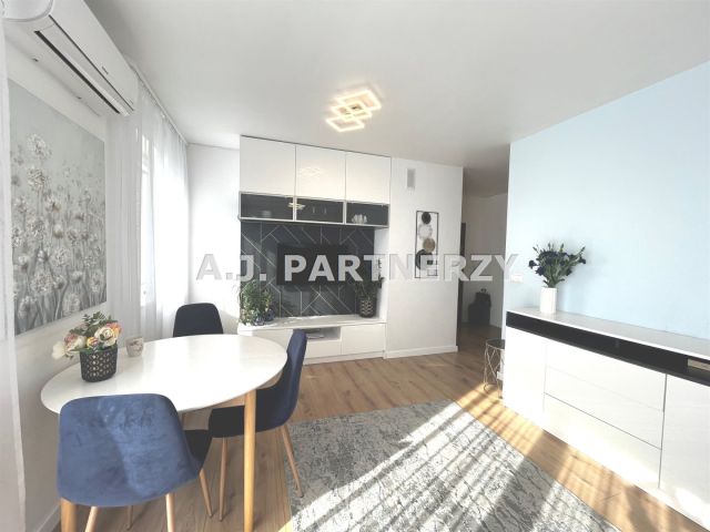 Mieszkanie 3-pokojowe Kraków, ul. Mariana Domagały. Zdjęcie 1