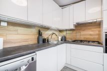 Mieszkanie 3-pokojowe Kraków Kurdwanów, ul. Stanisława Stojałowskiego. Zdjęcie 4