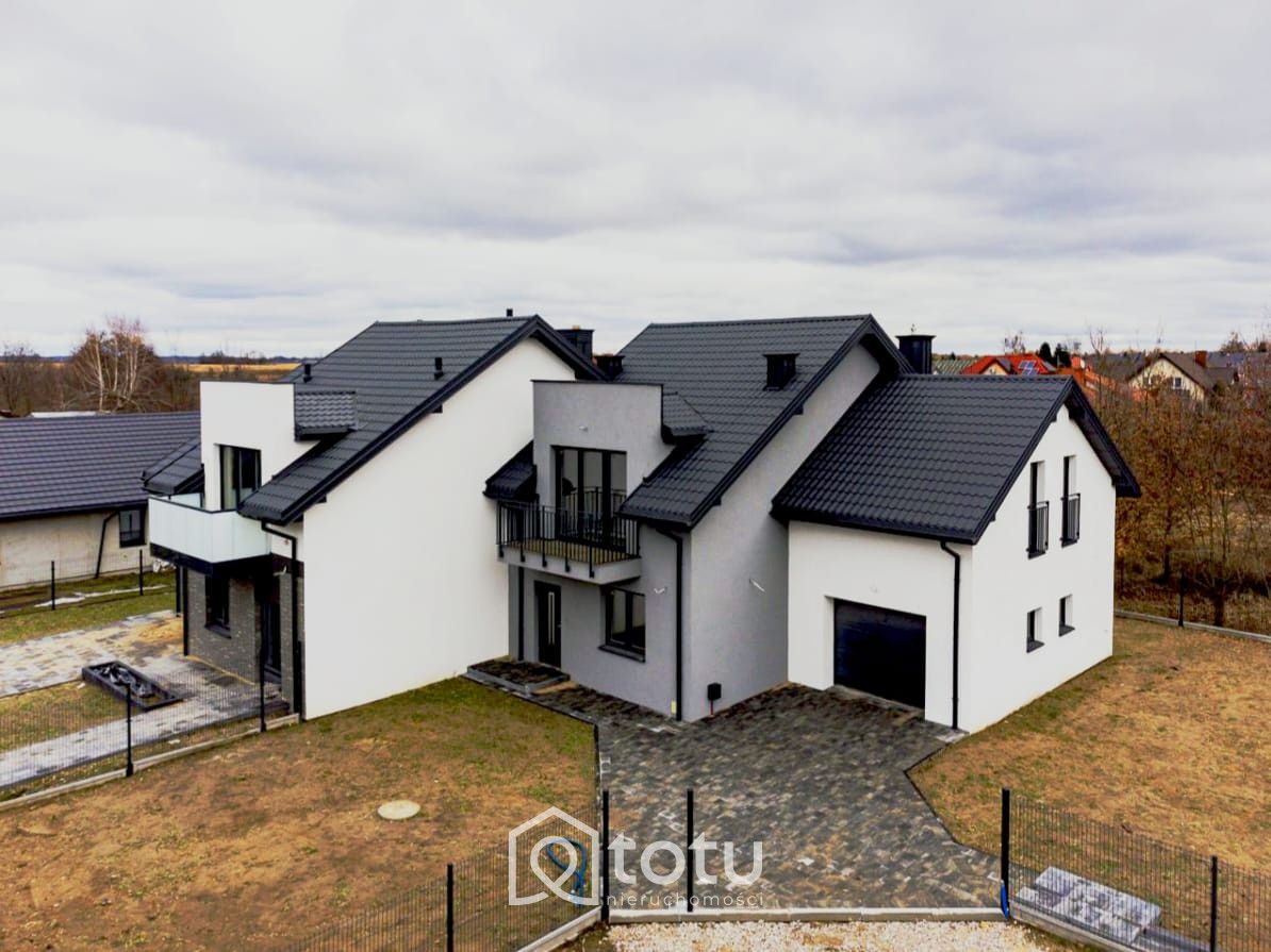 bliźniak, 5 pokoi Błonie, ul. Lesznowska. Zdjęcie 2