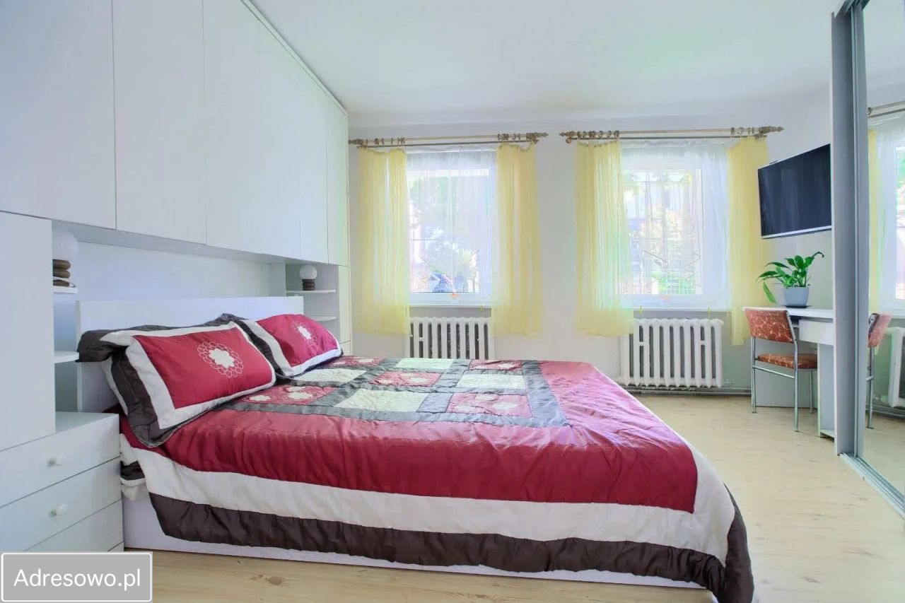 dom wolnostojący, 6 pokoi Koszalin, ul. św. Wojciecha. Zdjęcie 11