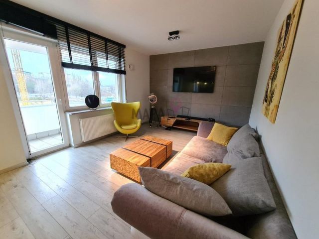 Mieszkanie 3-pokojowe Szczecin Śródmieście, ul. Majora Władysława Raginisa. Zdjęcie 1