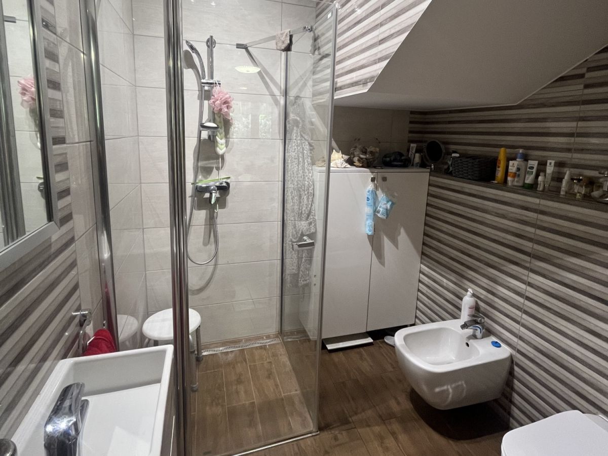 dom wolnostojący, 4 pokoje Dziektarzew. Zdjęcie 15