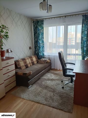 Mieszkanie 3-pokojowe Lubin, ul. Modrzewiowa. Zdjęcie 1