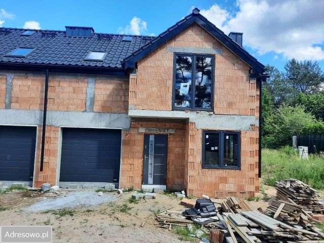 bliźniak, 4 pokoje Gdynia Chwarzno-Wiczlino. Zdjęcie 1