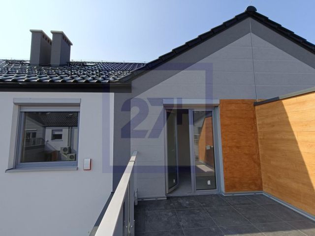 dom szeregowy, 5 pokoi Wilkszyn, ul. Pod Lasem. Zdjęcie 4